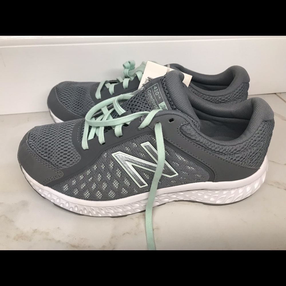 New balance women’s shoes